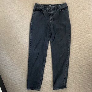 BDG Mom Jeans size 29